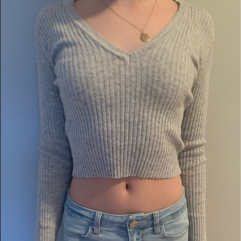Brandy Melville grey sweater